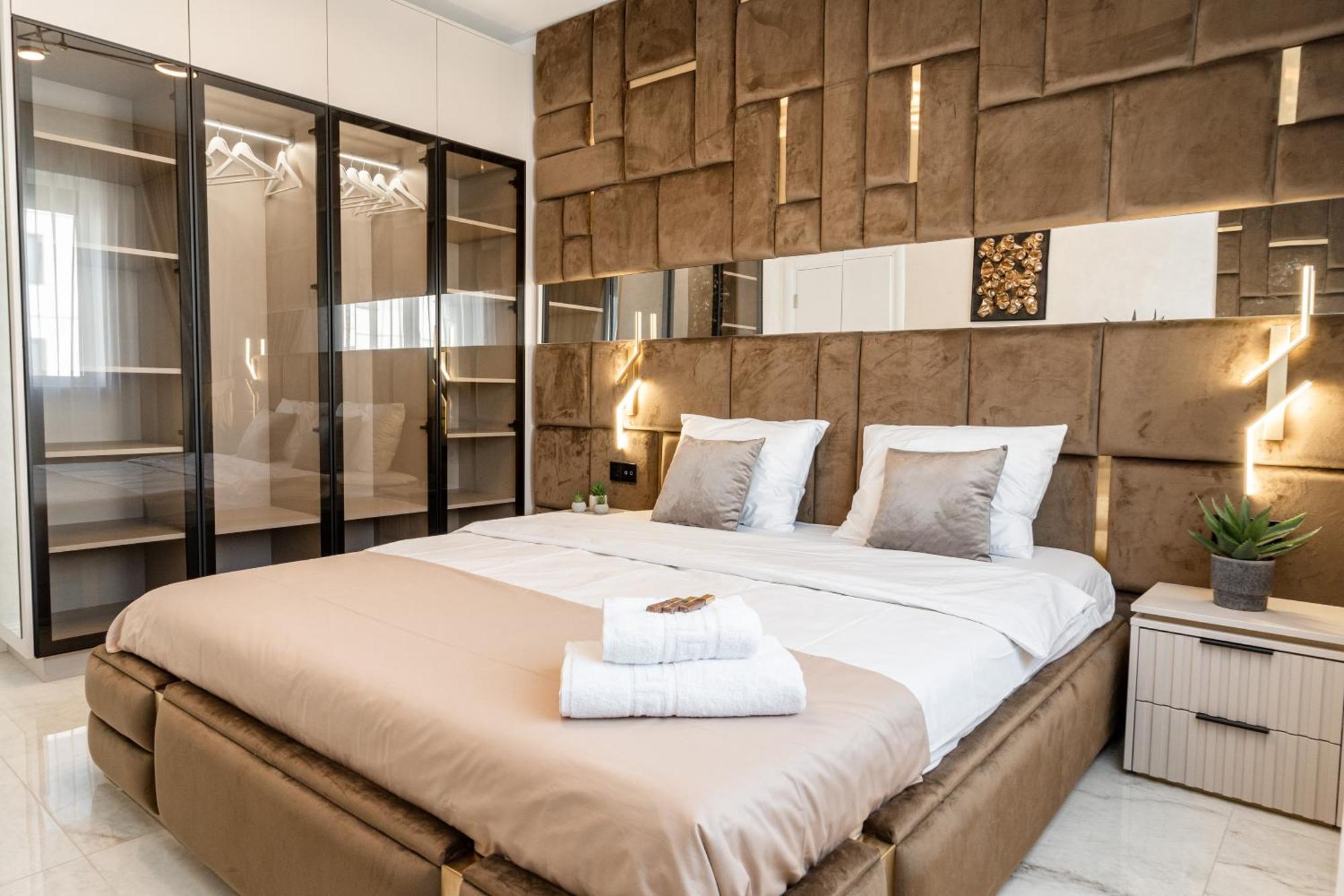 Fashion Stay-Valentino Apartment - By Openhouse Giroc Eksteriør bilde