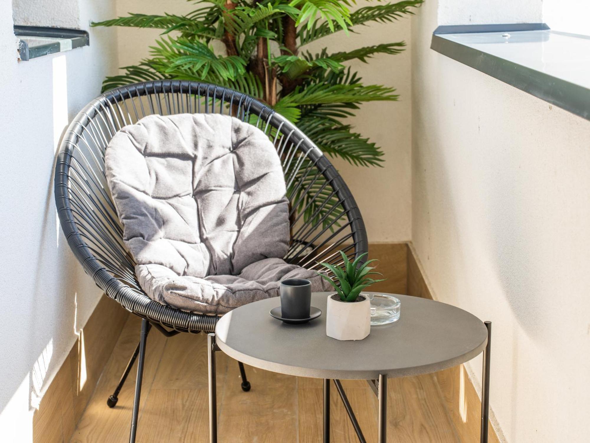 Fashion Stay-Valentino Apartment - By Openhouse Giroc Eksteriør bilde